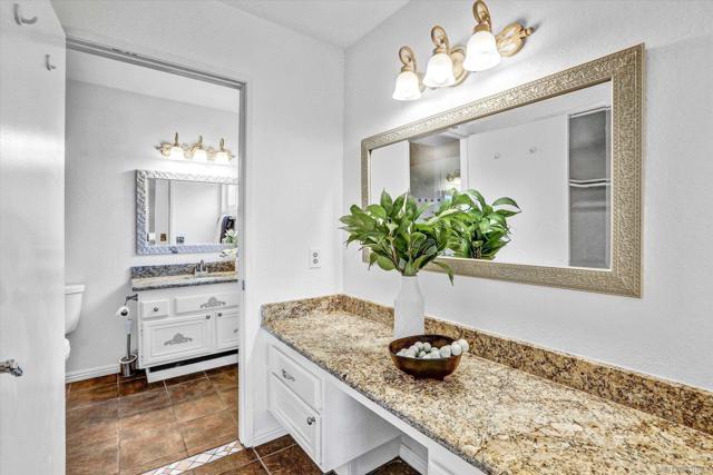 12661 Cijon st, San Diego CA: https://media.crmls.org/mediaz/1c4ea442-8229-42fd-b3c6-57d2bd03d20d.jpg