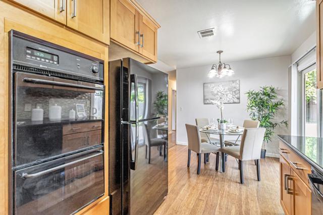 546 Menker Avenue, San Jose CA: https://media.crmls.org/mediaz/1c4fba96-56fe-4f1d-bf14-ff44f544fcbc.jpg