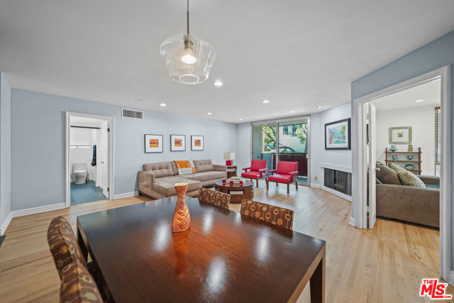 8530 Holloway Drive, West Hollywood CA: https://media.crmls.org/mediaz/1c50c82a-a178-4535-9a22-f032e29cdd35.jpg