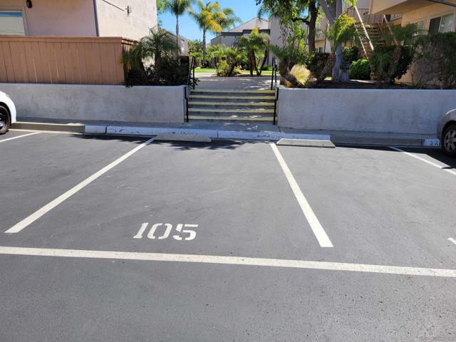 4107 Mount Alifan Pl, San Diego CA: https://media.crmls.org/mediaz/1c510030-efad-4f54-8047-3f3d919d1564.jpg