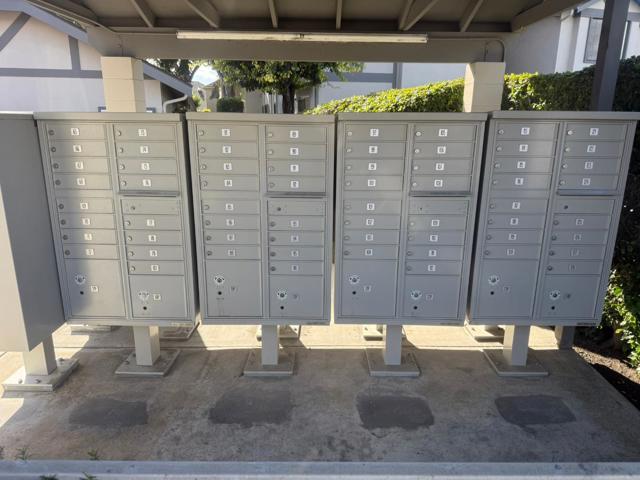 1053 Riker Street, Salinas CA: https://media.crmls.org/mediaz/1c52166a-9893-4000-8ec5-e10af7a5f797.jpg