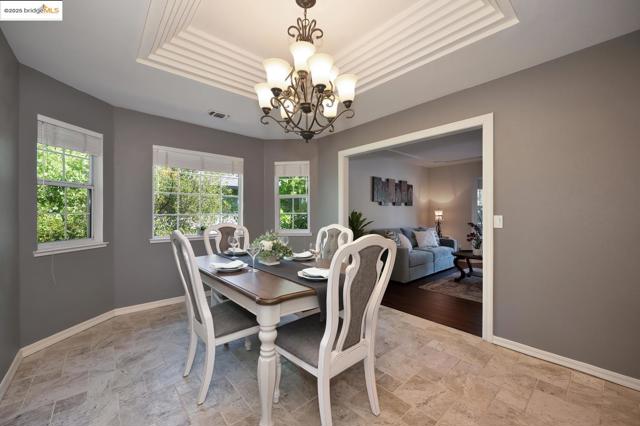3196 Sudbury RD, Cameron Park CA: https://media.crmls.org/mediaz/1c527fff-ac32-4569-a06c-c6a747072649.jpg