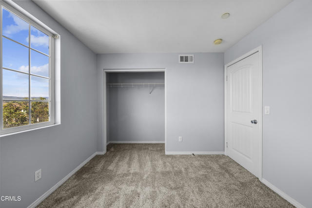 Detail Gallery Image 30 of 40 For 3016 Moonlight Park Ave, Oxnard,  CA 93036 - 3 Beds | 2/1 Baths