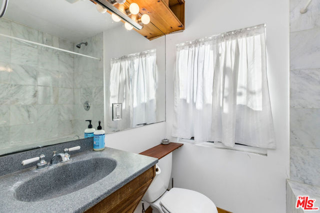1141 Cabrillo Avenue, Venice CA: https://media.crmls.org/mediaz/1c53a153-6714-49ba-a222-9fad0a6bb0ba.jpg