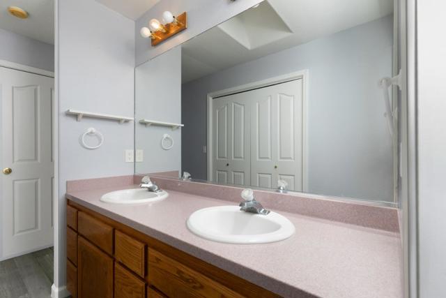 41508 Roaring River Court, Coarsegold CA: https://media.crmls.org/mediaz/1c53ea5a-008a-46c3-92ce-b6d4e2a9b568.jpg