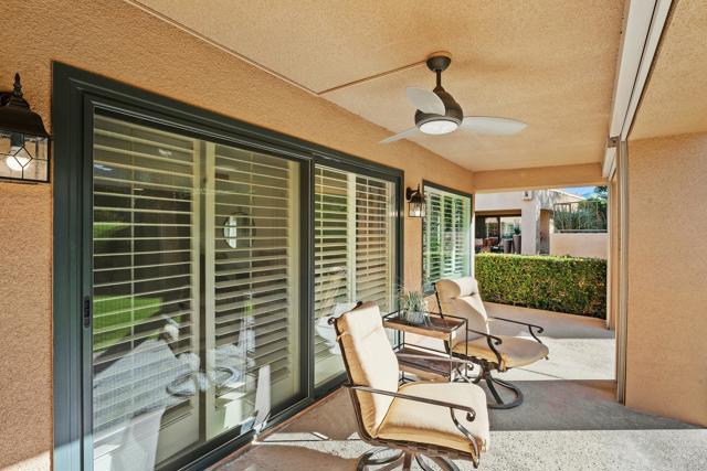 73481 Poinciana Place, Palm Desert CA: https://media.crmls.org/mediaz/1c540763-730d-4957-af89-b8af2b3bfe67.jpg