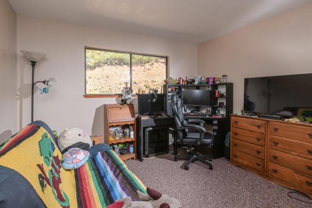 15223 Perry Lane, Morgan Hill CA: https://media.crmls.org/mediaz/1c54a69d-6211-4323-8356-ea552d6fc648.jpg