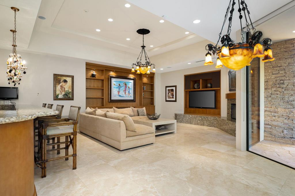 MLS #219138417DA image #12