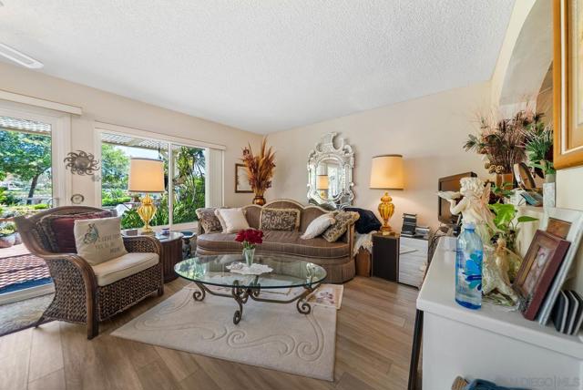 2100 Northshore Drive, Chula Vista CA: https://media.crmls.org/mediaz/1c54ea59-ee39-4cde-84a8-5ff8919c9b9a.jpg