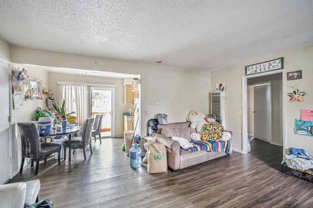 923 Delport Avenue, Santa Rosa CA: https://media.crmls.org/mediaz/1c563638-dc78-441d-be29-2ab14ec5ed51.jpg