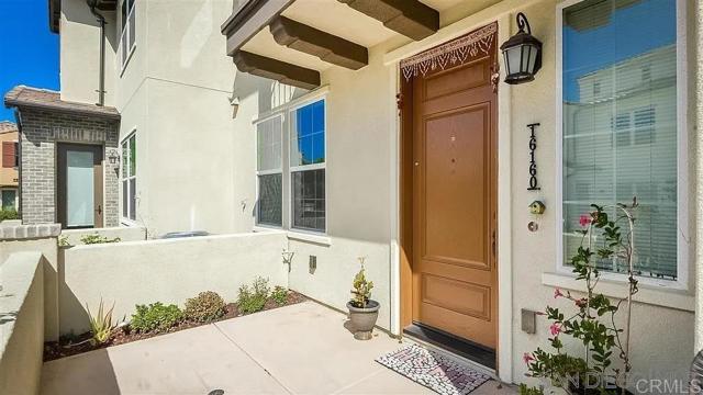 Detail Gallery Image 2 of 21 For 16160 Veridian Cir, San Diego,  CA 92127 - 4 Beds | 3/1 Baths