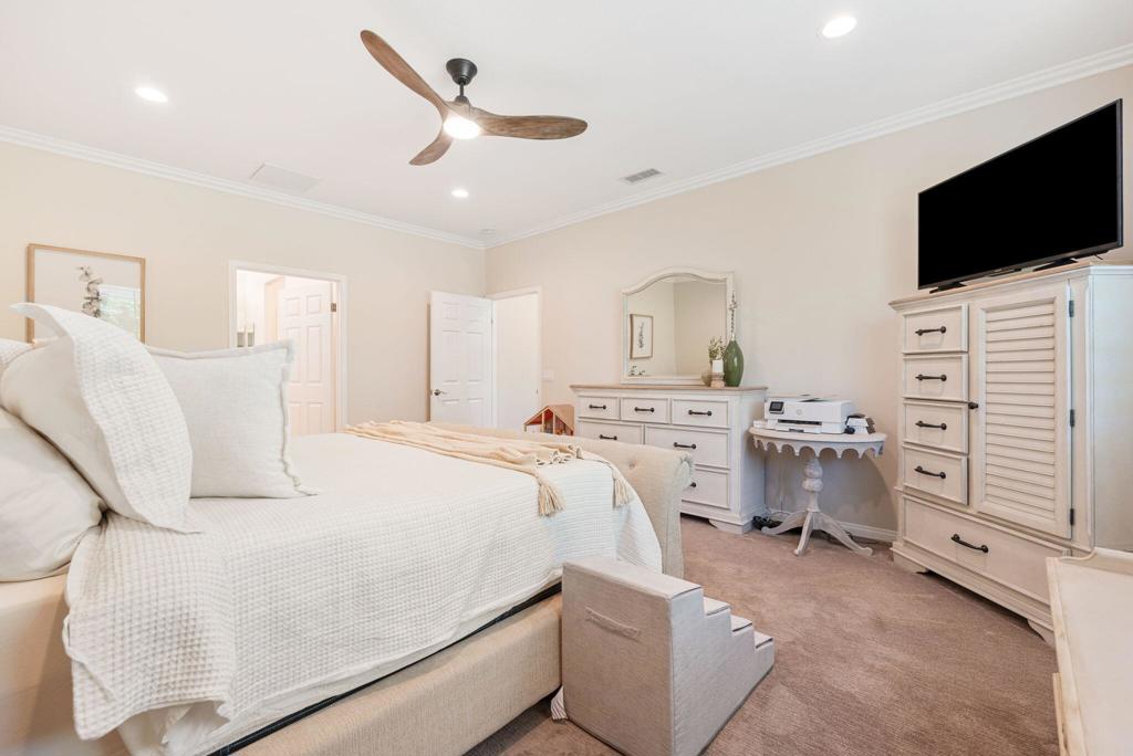 MLS #219135588DA image #20