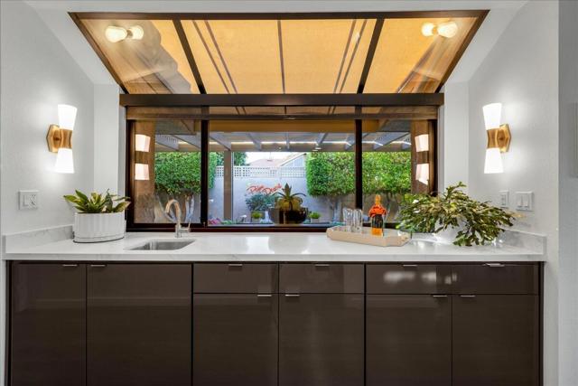 44 Acapulco Drive, Palm Desert CA: https://media.crmls.org/mediaz/1c5a933f-3d98-4f8f-a585-e34e95c4022e.jpg