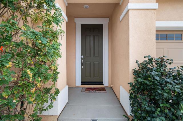 Detail Gallery Image 3 of 39 For 29917 Great Basin Ct, Menifee,  CA 92585 - 4 Beds | 2/1 Baths