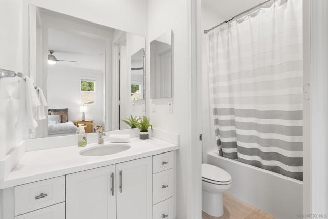 1409 Apex Place, Escondido CA: https://media.crmls.org/mediaz/1c5be57b-cca7-4df1-b9bf-ca6388e0eb6e.jpg