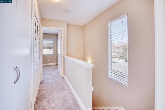 1821 Paseo Laguna Seco, Livermore CA: https://media.crmls.org/mediaz/1c5c6cd6-9d7d-4bf8-951a-85926cd3be04.jpg