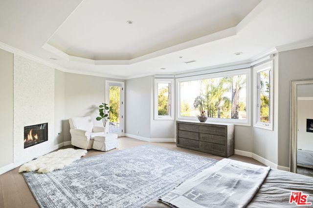6 Bed Home for Sale in Calabasas, California