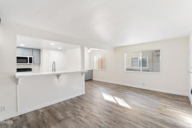 Detail Gallery Image 8 of 28 For 2630 Anchor Ave, Port Hueneme,  CA 93041 - 2 Beds | 1 Baths