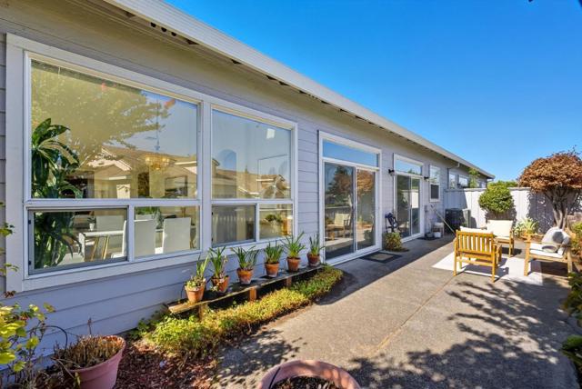 2044 Folle Blanche Drive, San Jose CA: https://media.crmls.org/mediaz/1c5e3633-acee-47b2-a7e9-15753e76134e.jpg