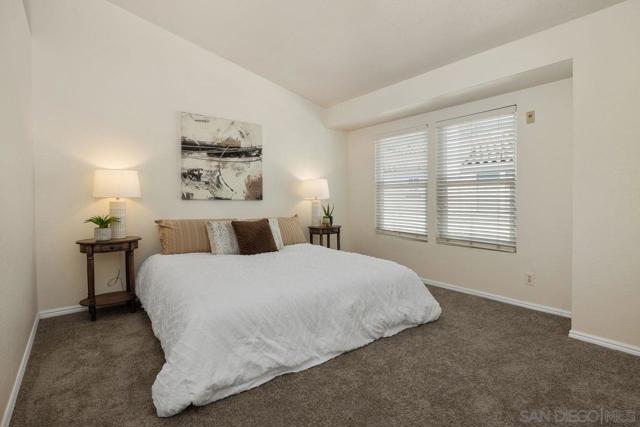 6161 Calle Mariselda, San Diego CA: https://media.crmls.org/mediaz/1c5ecb38-d0d7-4a75-ac48-3a94d43b4ba8.jpg