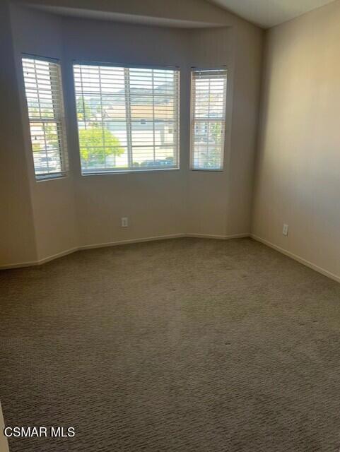 3101 La Casa Court, Thousand Oaks CA: https://media.crmls.org/mediaz/1c5ef63e-7e34-4c9a-8e11-3edd5ad07015.jpg