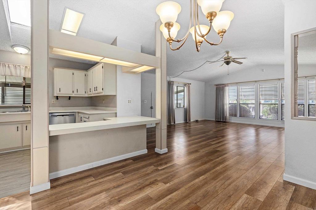 3535 Linda Vista Drive - photo 9