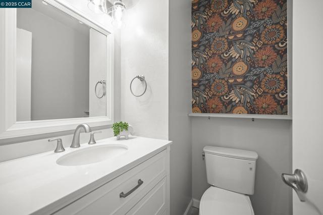 407 Tampico, Walnut Creek CA: https://media.crmls.org/mediaz/1c5f3ef4-b631-42b9-aa39-12918202e3a8.jpg