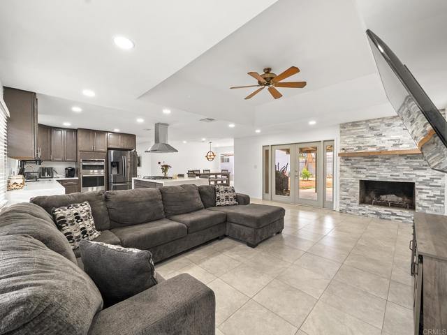 Detail Gallery Image 17 of 49 For 1562 Richandave Ave, El Cajon,  CA 92019 - 4 Beds | 2/1 Baths