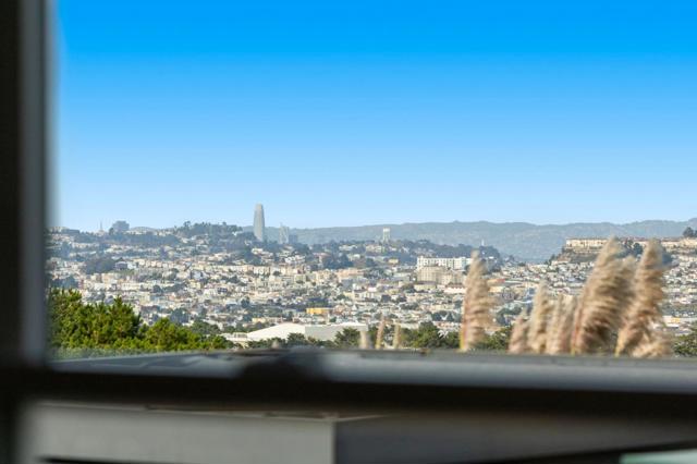 751 Skyline Drive, Daly City CA: https://media.crmls.org/mediaz/1c622b44-c8eb-4423-90cb-cc3d9fe64ccc.jpg