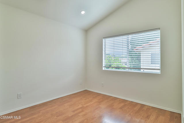 2711 Stearns Street, Simi Valley CA: https://media.crmls.org/mediaz/1c629e50-e393-4a7e-b7d1-809bd4a6c044.jpg