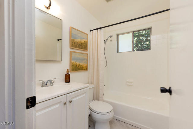 Detail Gallery Image 13 of 34 For 570 Apple Grove Ln, Santa Barbara,  CA 93105 - – Beds | – Baths