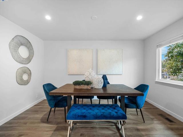 17914 Joseph Dr, Castro Valley CA: https://media.crmls.org/mediaz/1c643aac-7638-46ba-82ce-9183bc5429dd.jpg