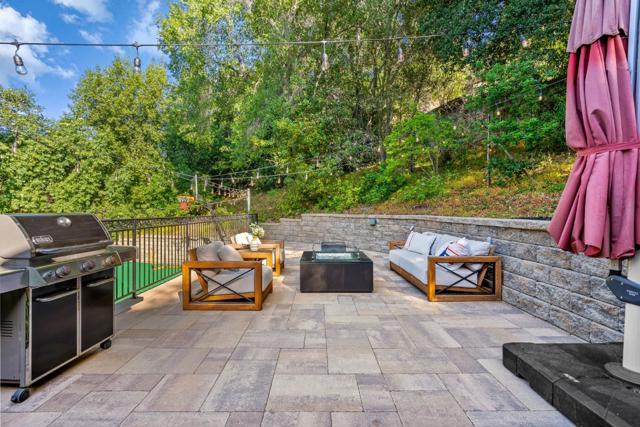11860 Francemont Drive, Los Altos Hills CA: https://media.crmls.org/mediaz/1c648c5d-6e18-4bce-9cb0-9e281fb0c7fb.jpg