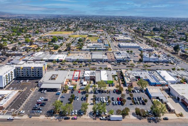 7918 Broadway, Lemon Grove, California 91945, ,Commercial Sale,For Sale,Broadway,240022956SD