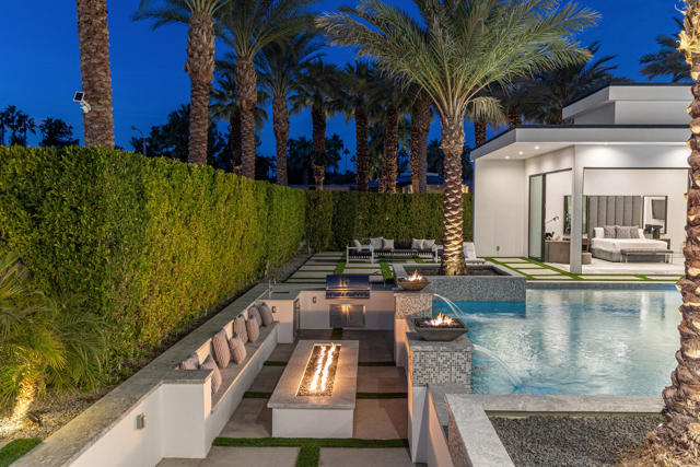 2 Bravo Court, Rancho Mirage CA: https://media.crmls.org/mediaz/1c64ed8c-6d08-4d8e-8991-78ec8565f37e.jpg