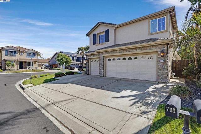 703 Seminole Ct, Discovery Bay CA: https://media.crmls.org/mediaz/1c67ca2f-4cbc-41a7-aba4-7516fab26e6b.jpg