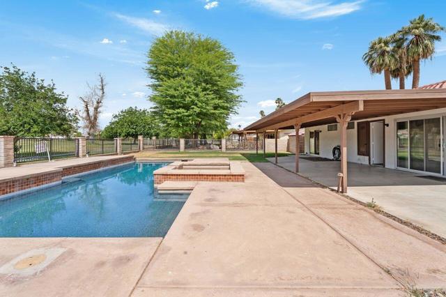 82601 Doolittle Drive, Indio CA: https://media.crmls.org/mediaz/1c684cfe-4857-43e1-a576-c231dd58ed50.jpg