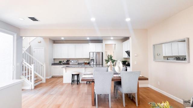 682 N 9th Street, San Jose CA: https://media.crmls.org/mediaz/1c688341-55a2-49c5-a788-9240f2accabe.jpg