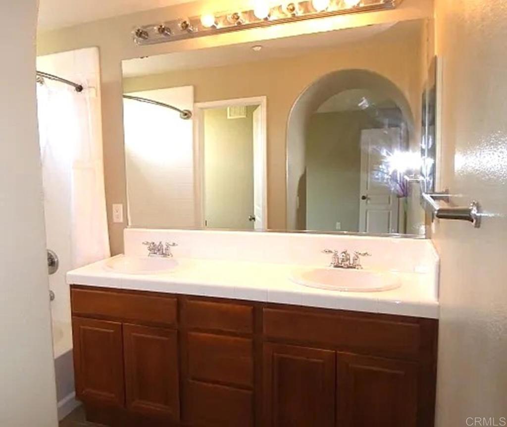 472 Almond Road - photo 7