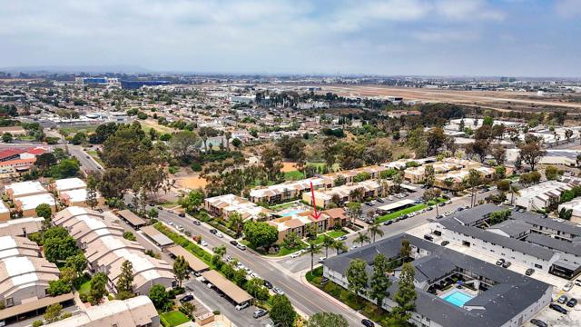 3454 Castle Glen Dr., San Diego CA: https://media.crmls.org/mediaz/1c6ba871-9154-48cd-9ac0-c4195371a164.jpg