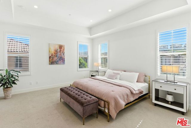 182 Plum Lily, Irvine CA: https://media.crmls.org/mediaz/1c6c68fd-2f55-4c88-9213-e4689e879348.jpg