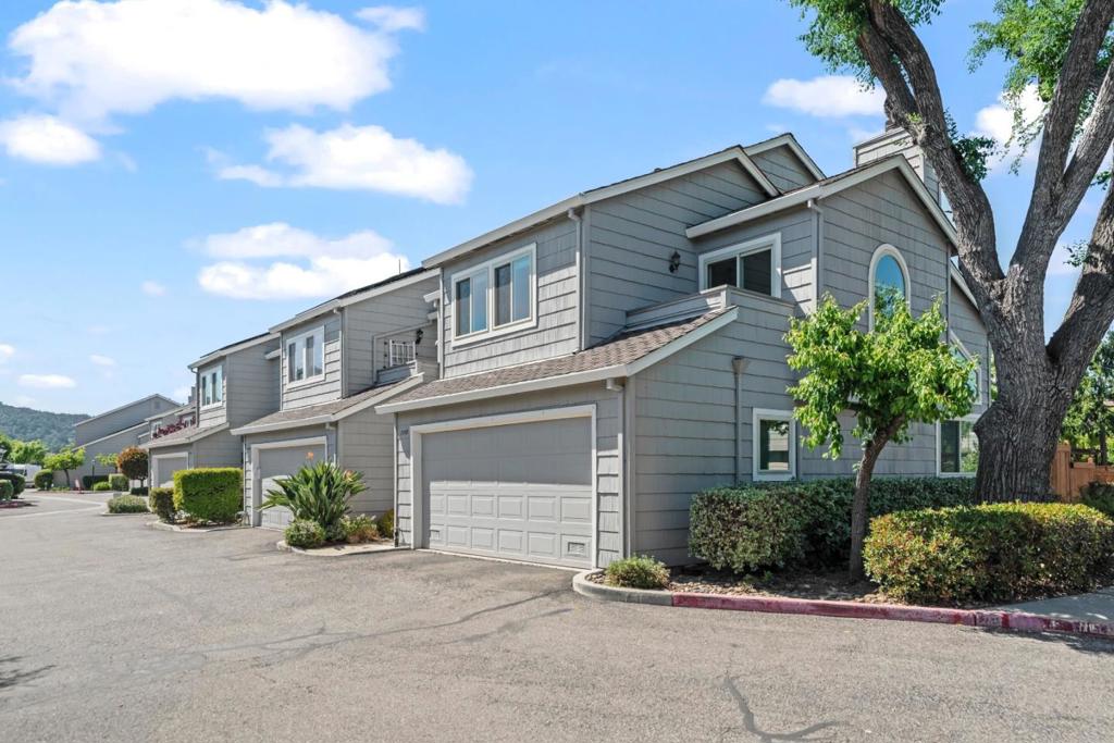 1558 Camden Village Circle