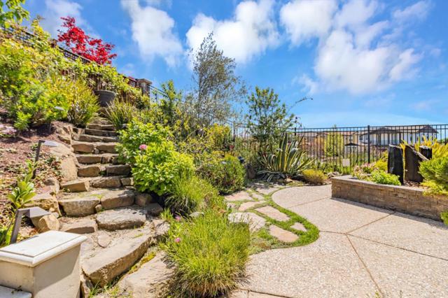 7 Stonebrae Road, Hayward CA: https://media.crmls.org/mediaz/1c6e5765-cab3-4bed-a3ab-40fda1750068.jpg