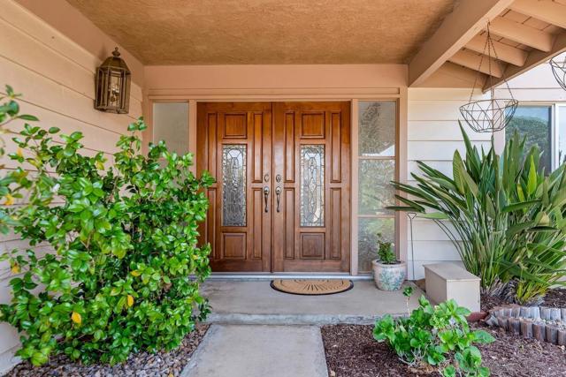 12847 Abra Pl, San Diego CA: https://media.crmls.org/mediaz/1c6e90a2-747b-4e26-912f-ee295257a422.jpg