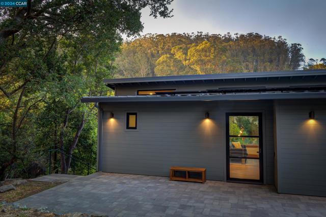 Image 23 of 30 For 5924 Park Ave