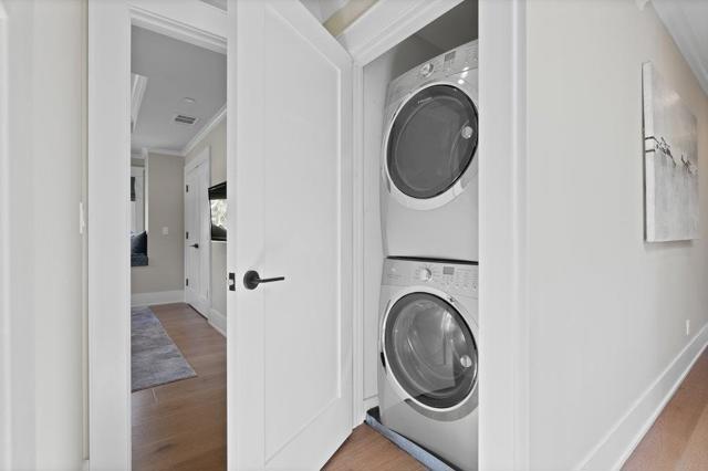 Image 46 of 92 For 1180 Lemon Avenue