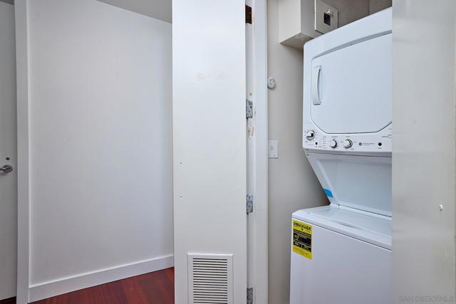 1205 Pacific Hwy, San Diego CA: https://media.crmls.org/mediaz/1c6f5f7e-57d1-4078-af27-e04cbbee7a2d.jpg
