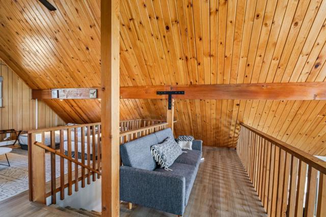20779 Point View Drive, Groveland CA: https://media.crmls.org/mediaz/1c7039d5-24c3-43b9-b516-60c50daed99d.jpg