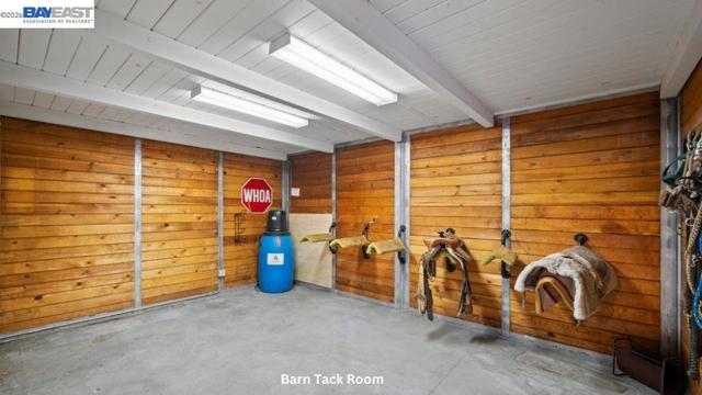 Image 54 of 60 For 5280 Sheridan Rd