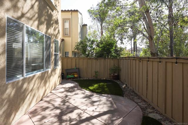 11540 Miro Cir, San Diego CA: https://media.crmls.org/mediaz/1c710f76-815a-4646-8016-e4a65ff248b3.jpg